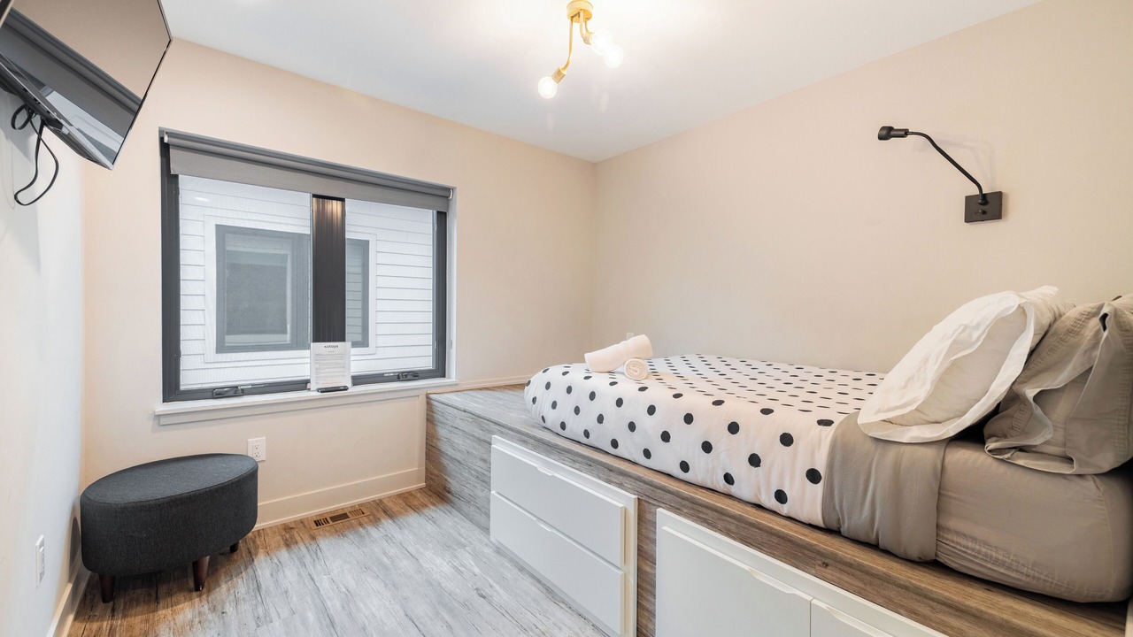 Photo of Bedroom in Burns Park