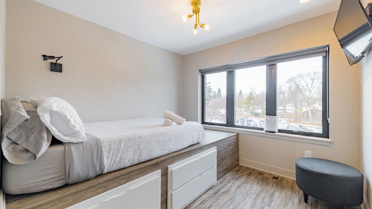 Photo of Bedroom in Burns Park