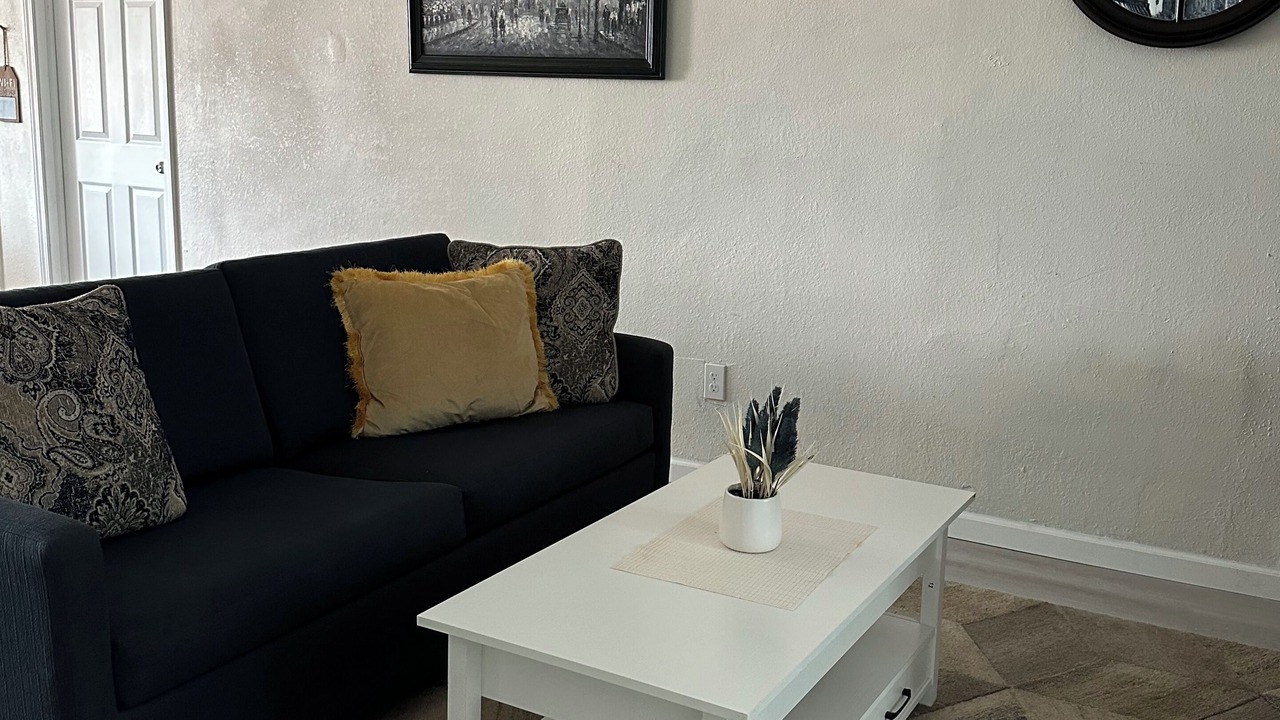 Photo of Livingroom in Tulsa