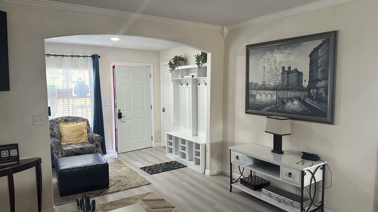 Photo of Livingroom in Tulsa