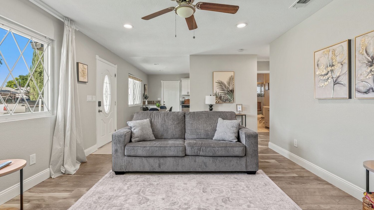 Photo of Livingroom in Elverta