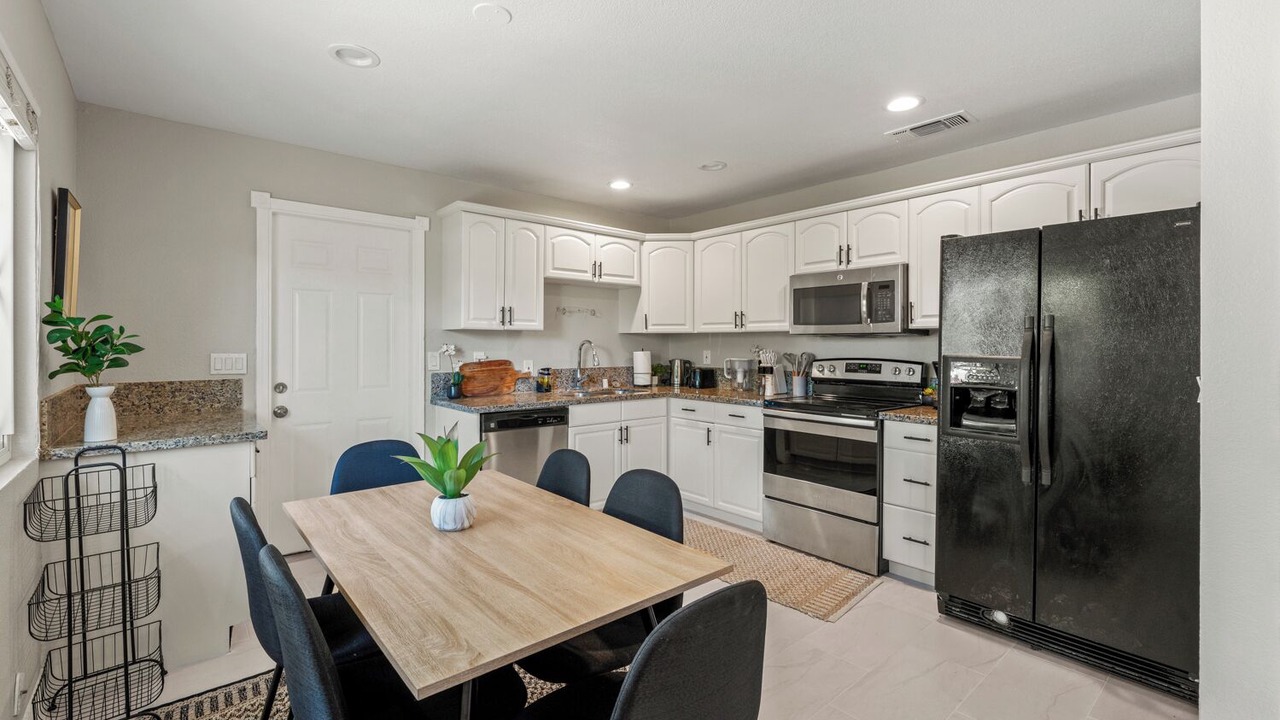 Photo of Kitchen in Elverta