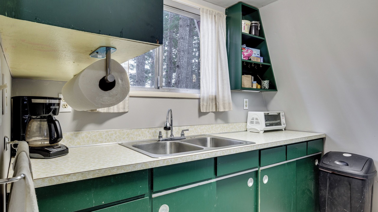 Photo of Kitchen in Wasco County