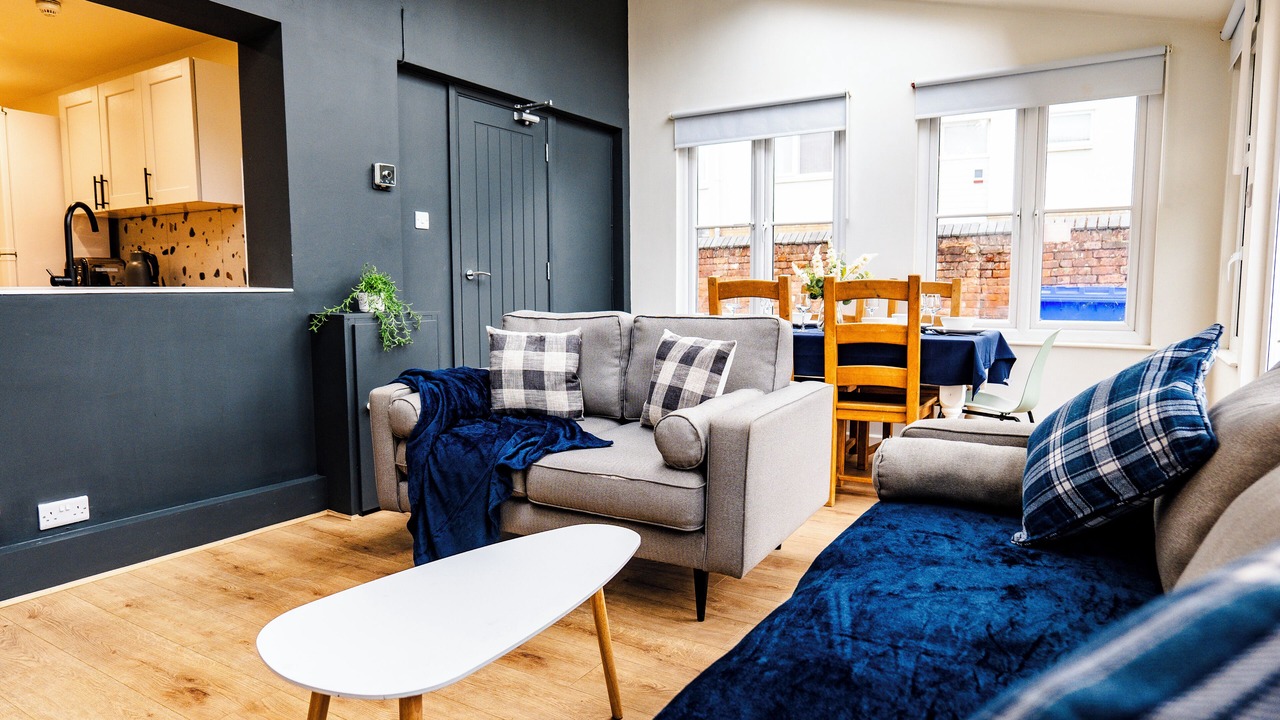 Photo of Livingroom in Gloucester