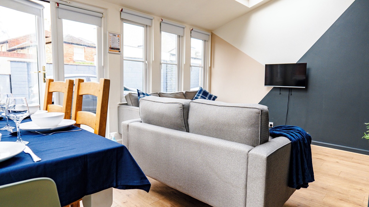 Photo of Livingroom in Gloucester