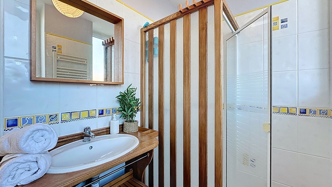 Photo of Bathroom in La Bernerie-en-Retz