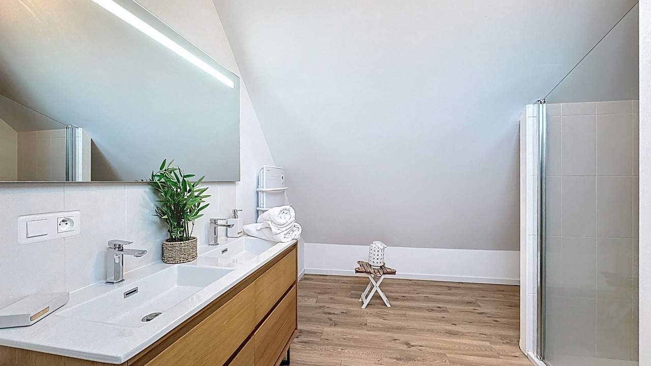 Photo of Bathroom in La Bernerie-en-Retz