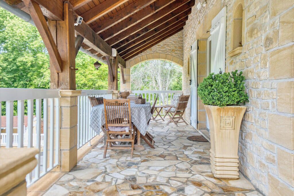Photo of Outdoor in Le Lardin-Saint-Lazare