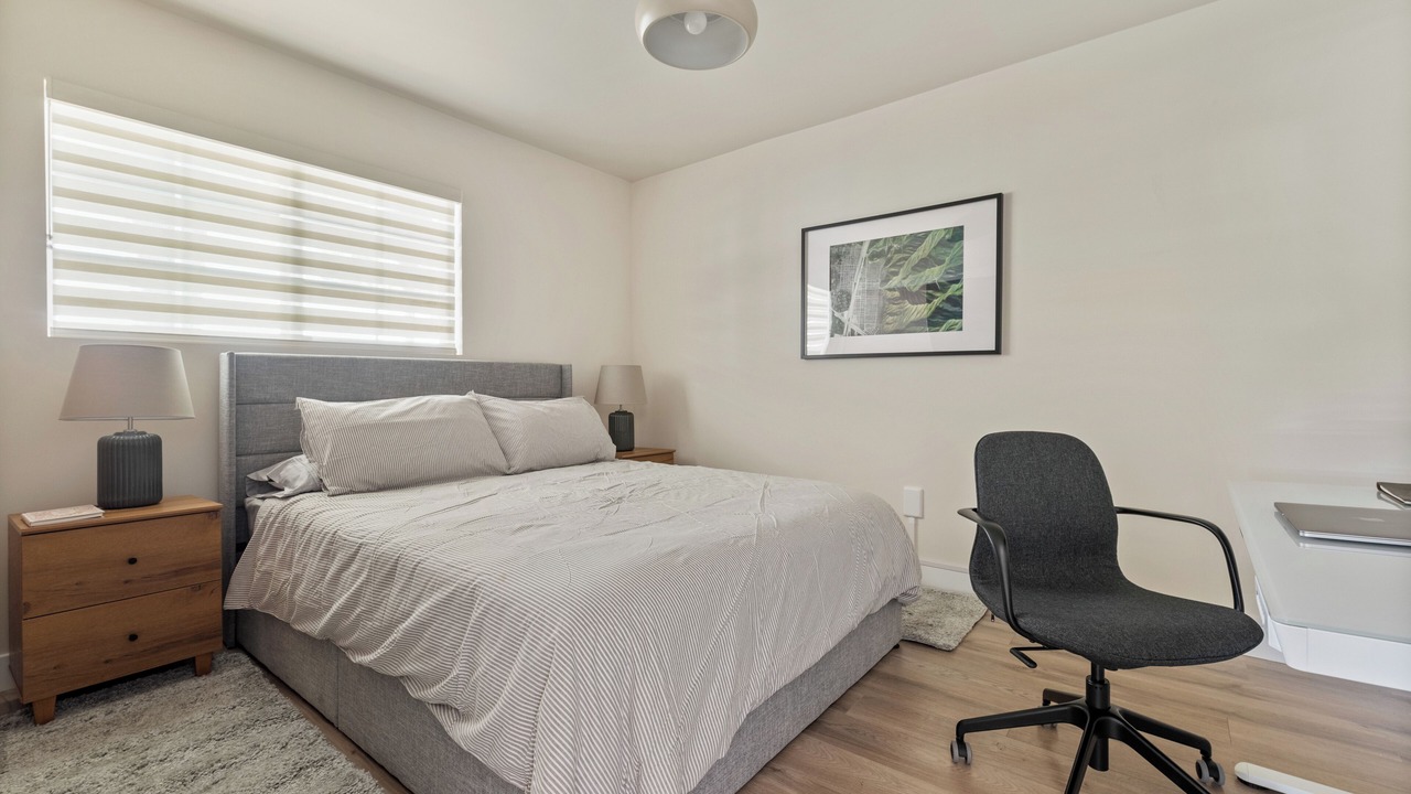 Photo of Bedroom in Sunland-Tujunga