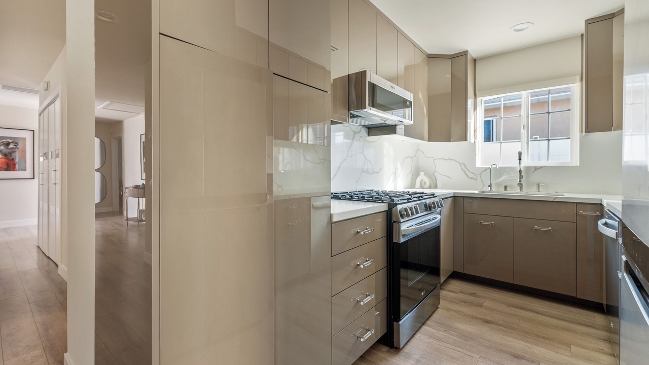 Photo of Kitchen in Sunland-Tujunga