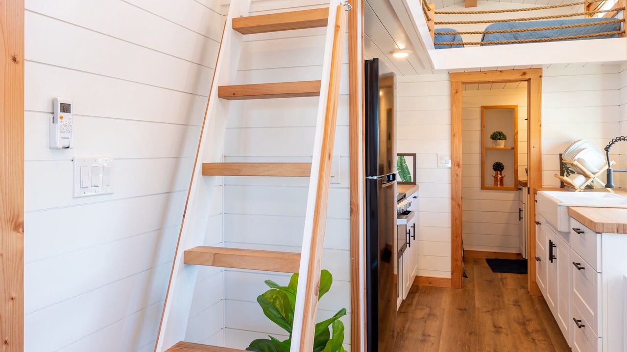 Photo of Bedroom in Apple Valley