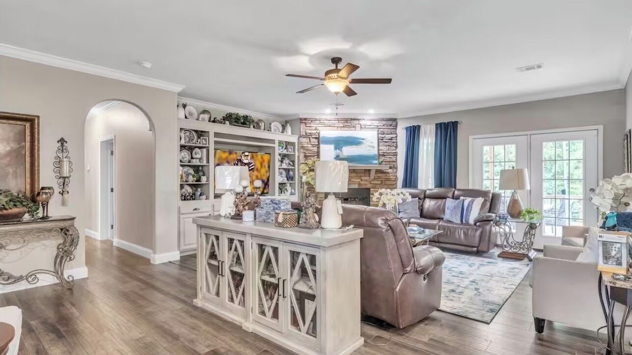 Photo of Livingroom in Mayhew