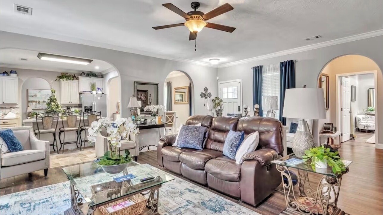 Photo of Livingroom in Mayhew