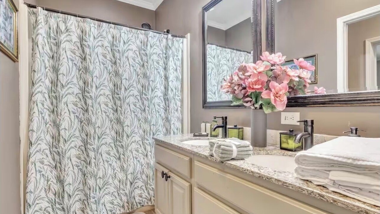 Photo of Bathroom in Mayhew