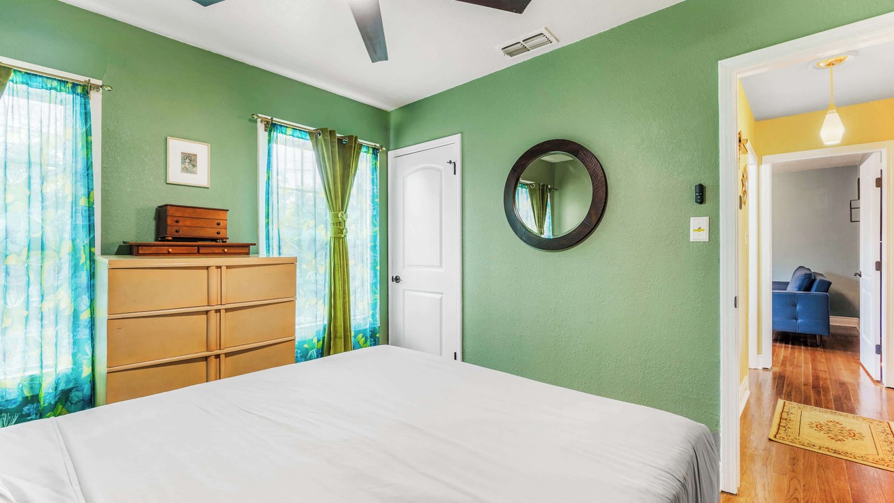 Photo of Bedroom in Del Mar
