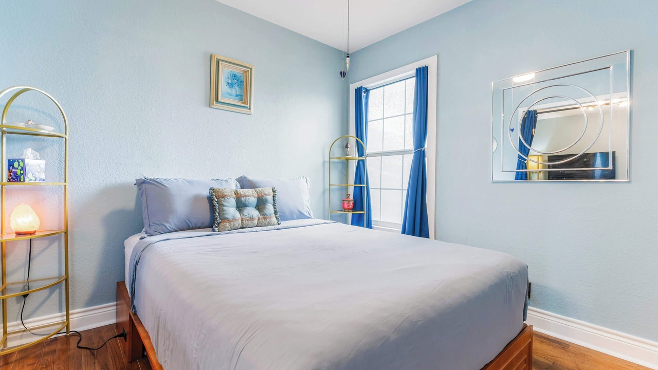 Photo of Bedroom in Del Mar