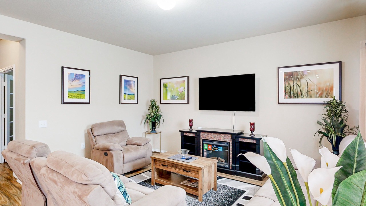 Photo of Livingroom in Wetmore