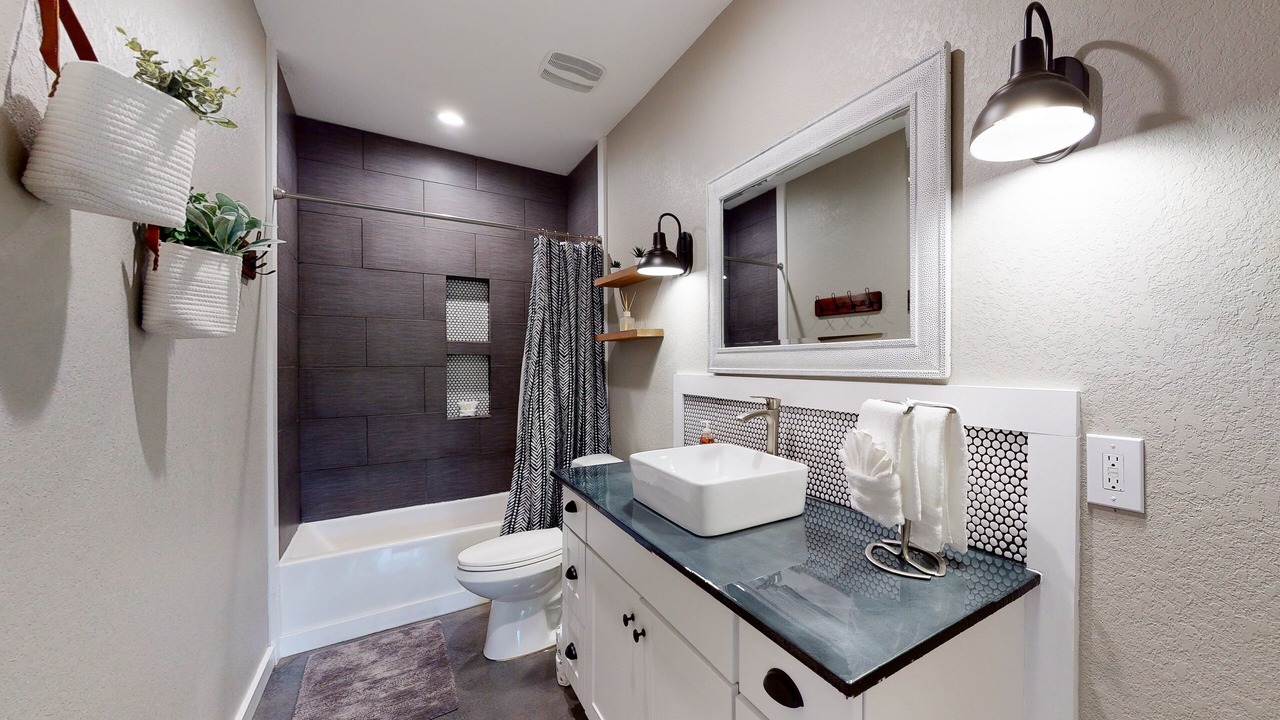 Photo of Bathroom in Fischer
