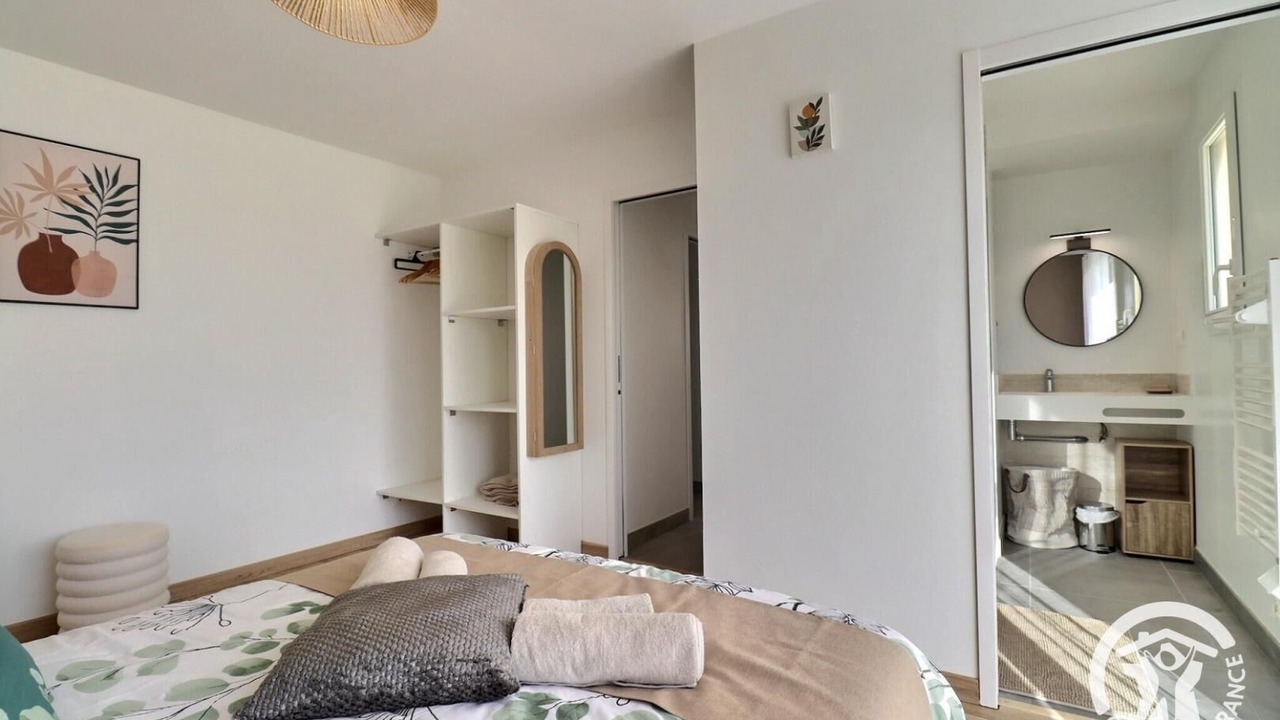 Photo of Bedroom in Saint-Jean-sur-Couesnon