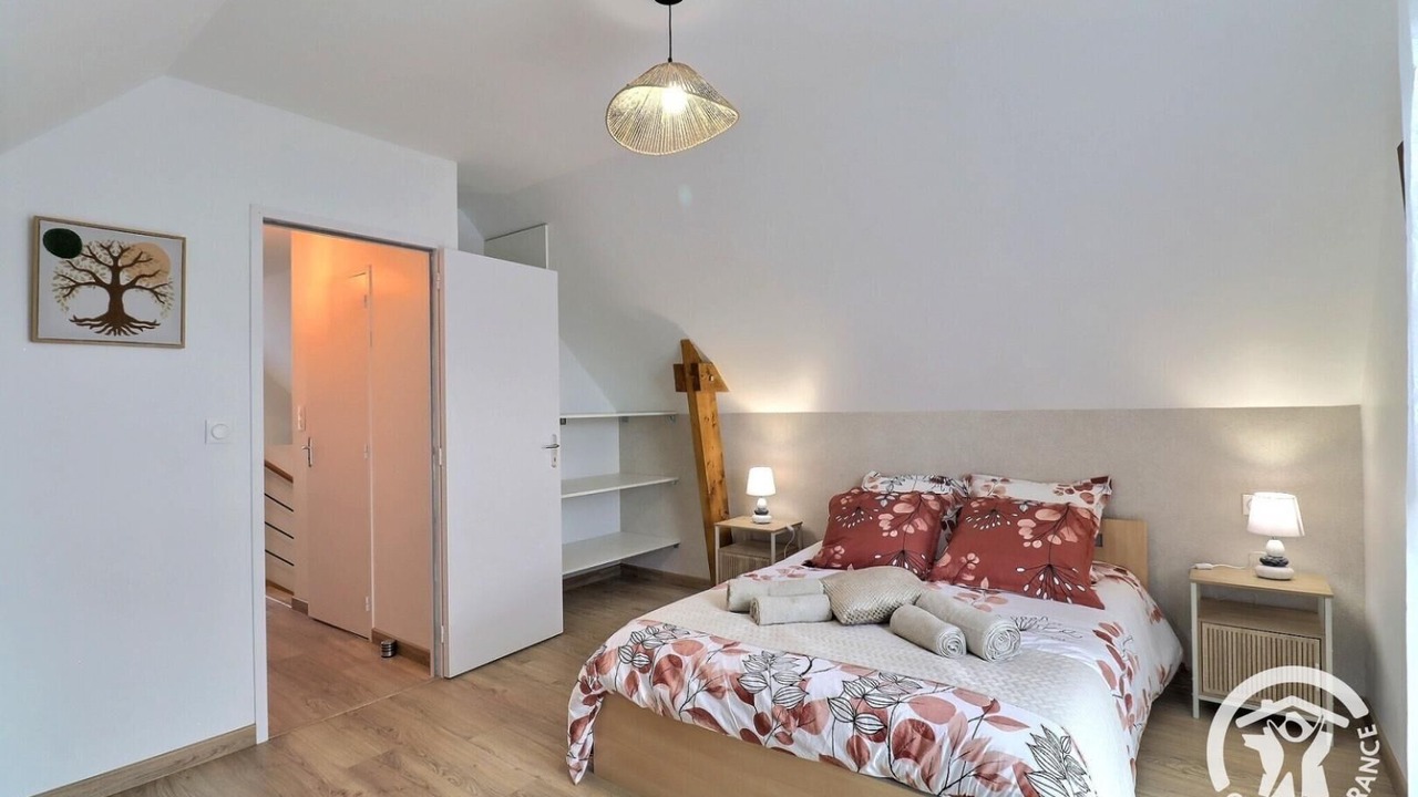 Photo of Bedroom in Saint-Jean-sur-Couesnon