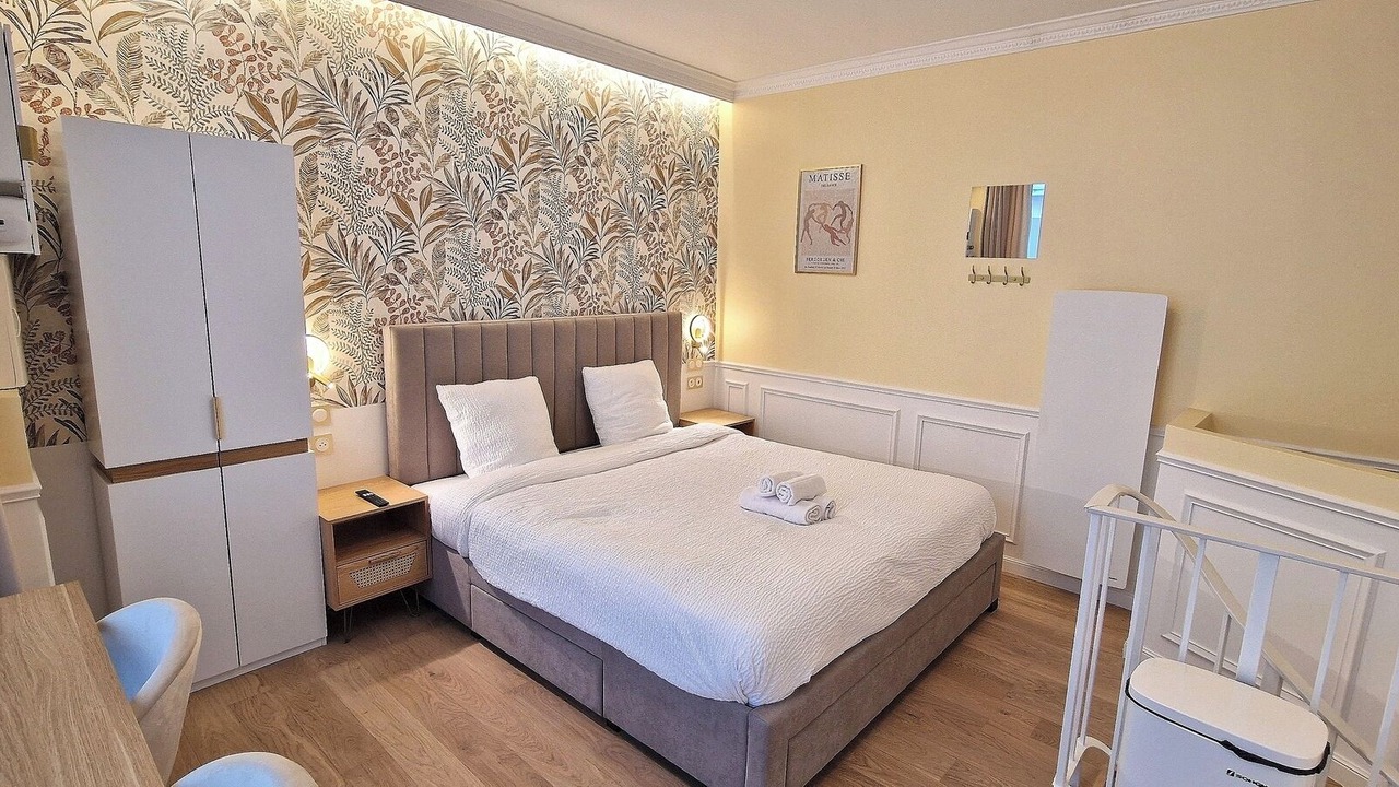 Photo of Bedroom in Batignolles