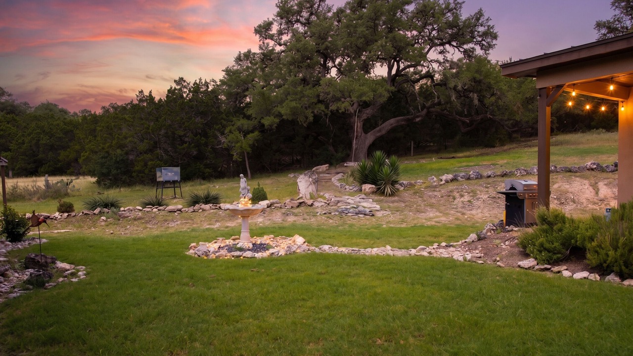 Photo of Outdoor in Spring Branch