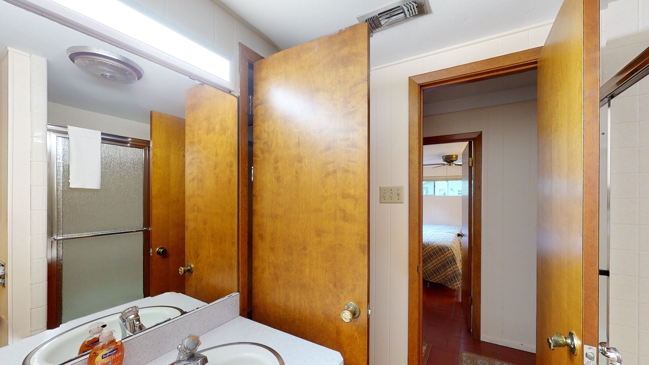 Photo of Bathroom in McQueeney