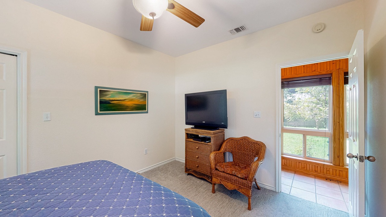 Photo of Bedroom in McQueeney