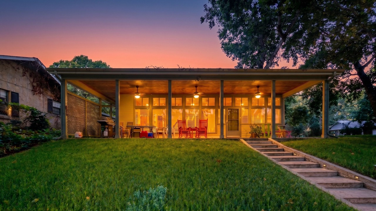 Photo of Outdoor in McQueeney