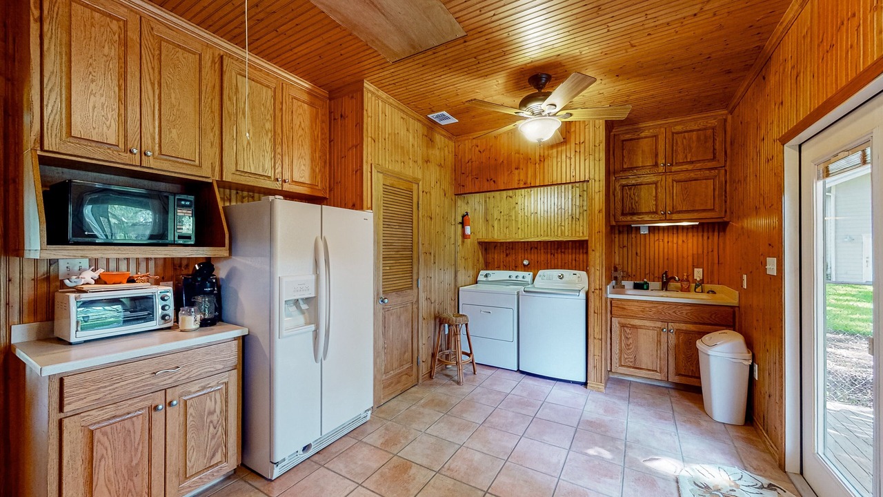 Photo of Kitchen in McQueeney