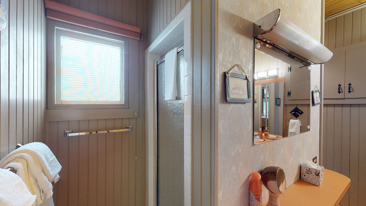 Photo of Bathroom in McQueeney