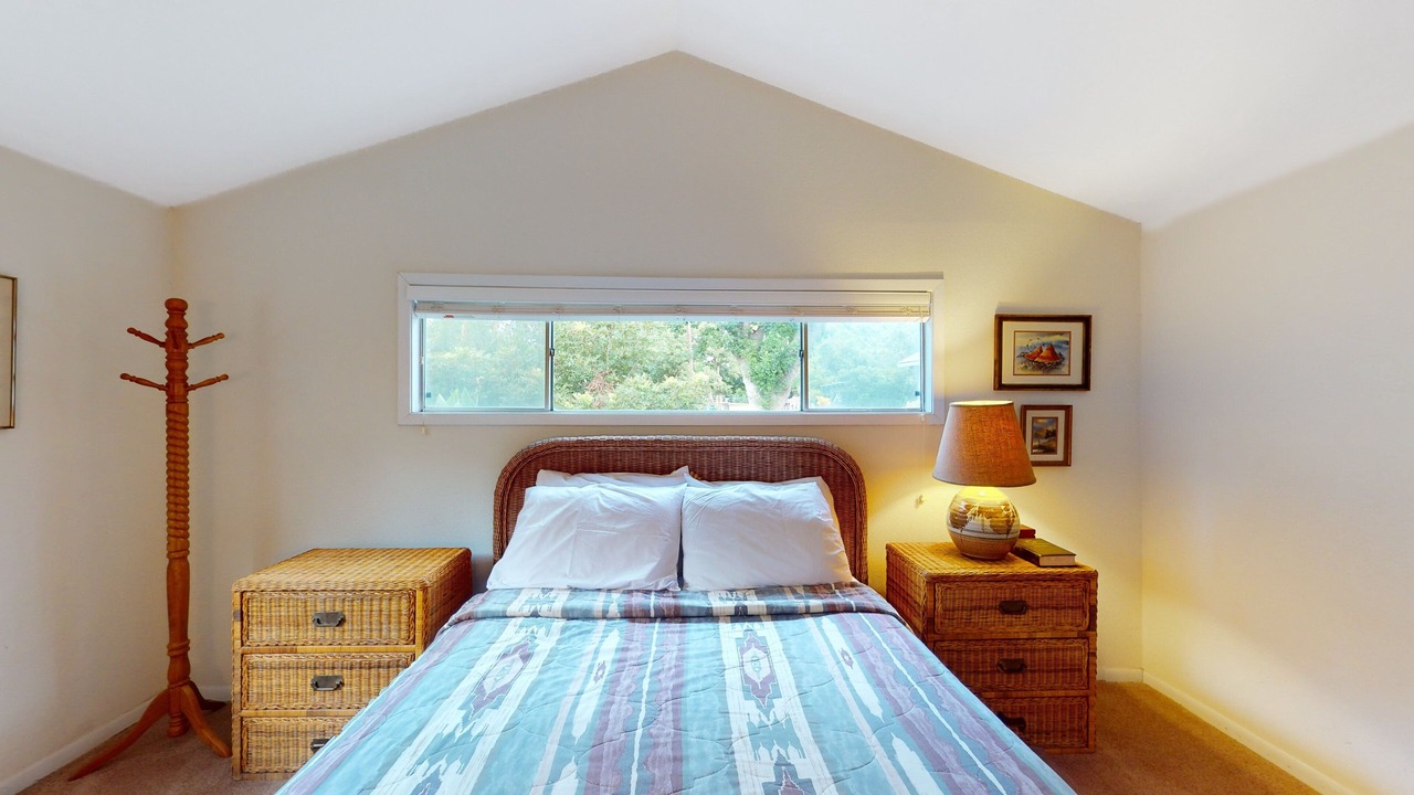 Photo of Bedroom in McQueeney