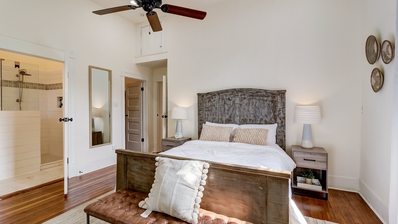 Photo of Bedroom in Near East Side