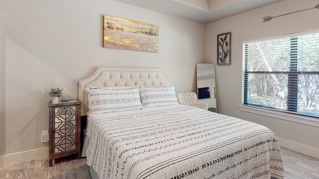 Photo of Bedroom in Spring Branch