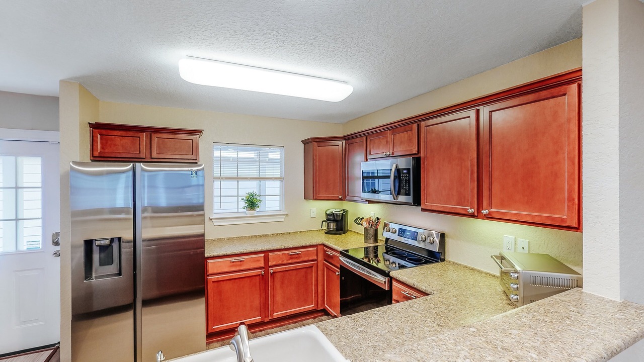 Photo of Kitchen in Historic Garderns