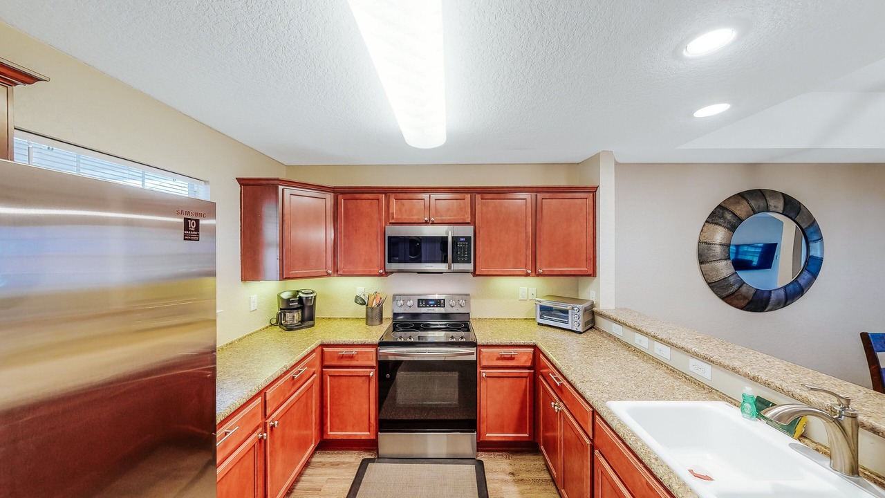 Photo of Kitchen in Historic Garderns