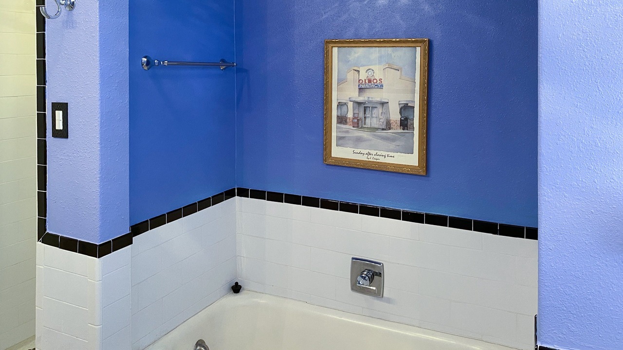 Photo of Bathroom in Woodlawn Lake