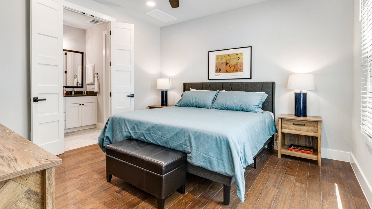 Photo of Bedroom in Tobin Hill
