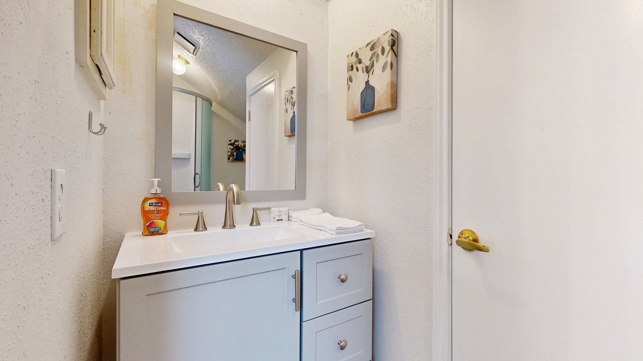 Photo of Bathroom in Oak Creek