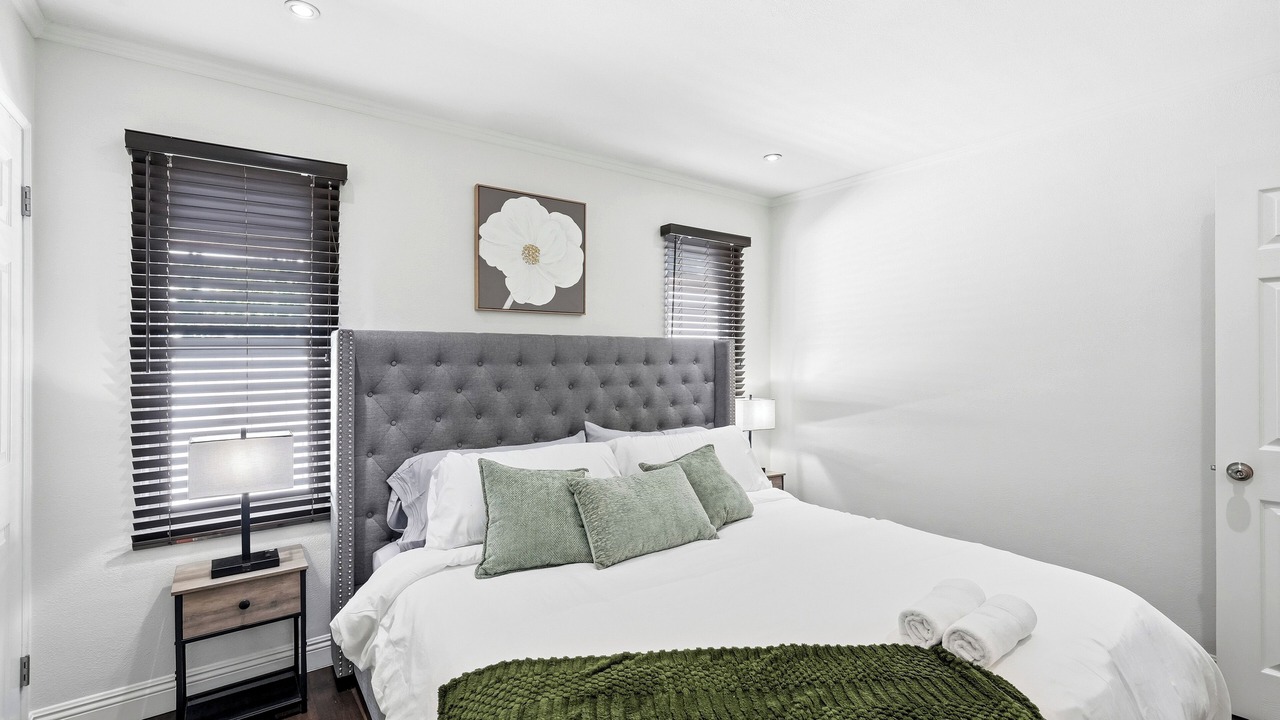 Photo of Bedroom in South Wrigley