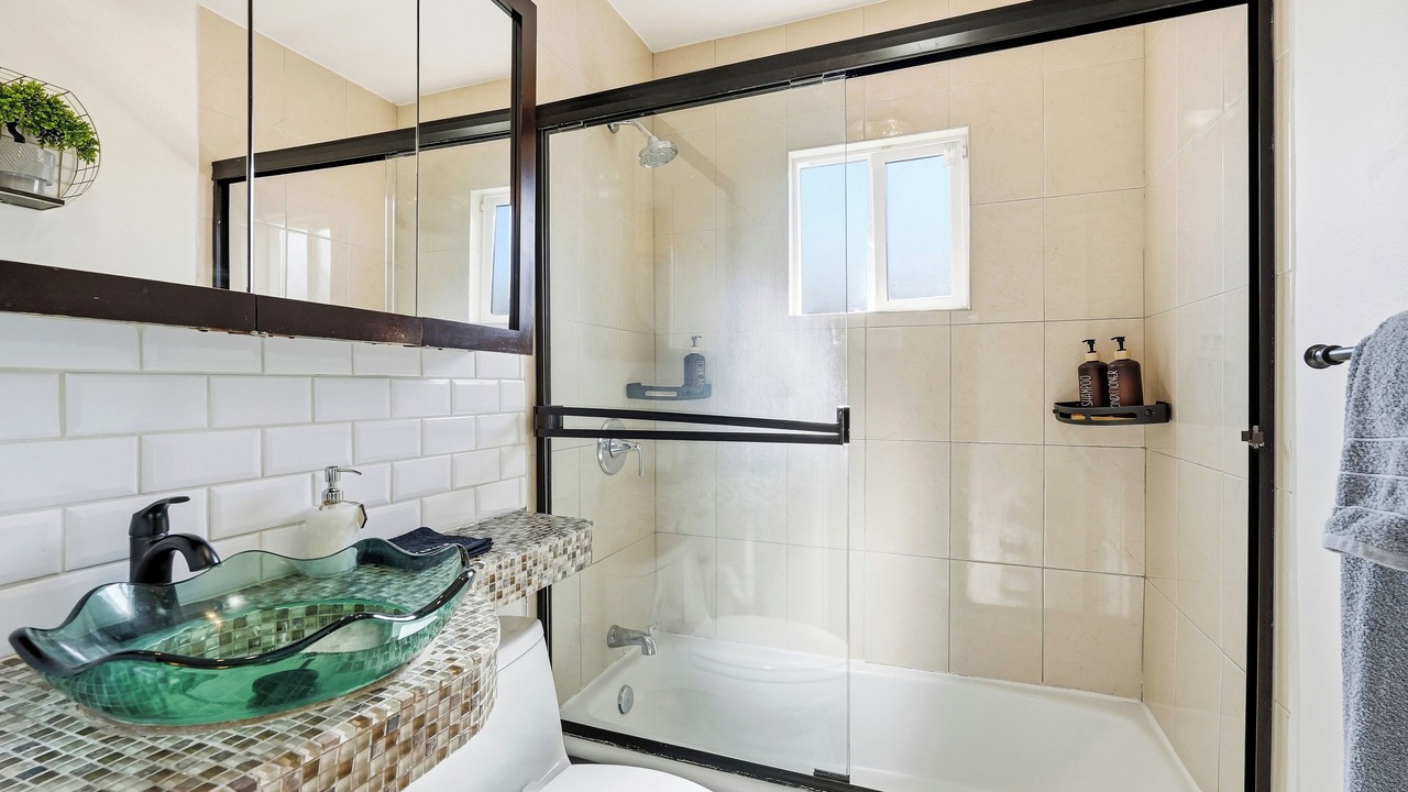 Photo of Bathroom in South Wrigley