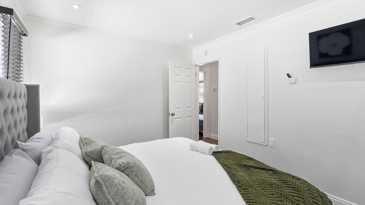 Photo of Bedroom in South Wrigley