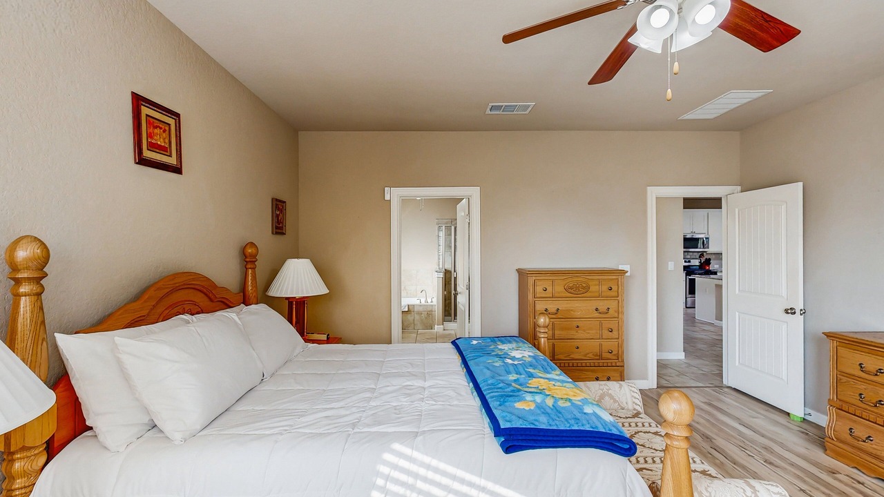 Photo of Bedroom in Scenic Oaks