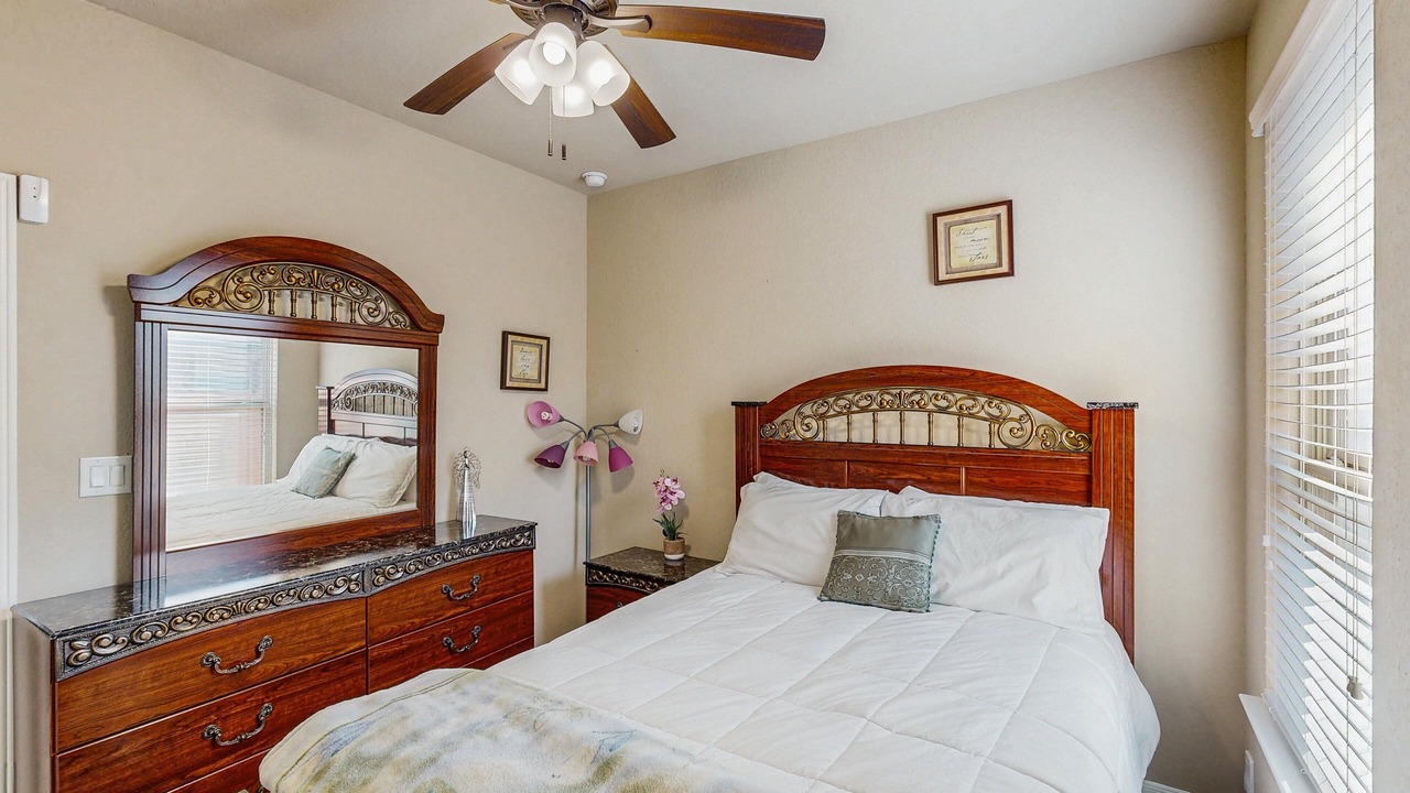 Photo of Bedroom in Scenic Oaks