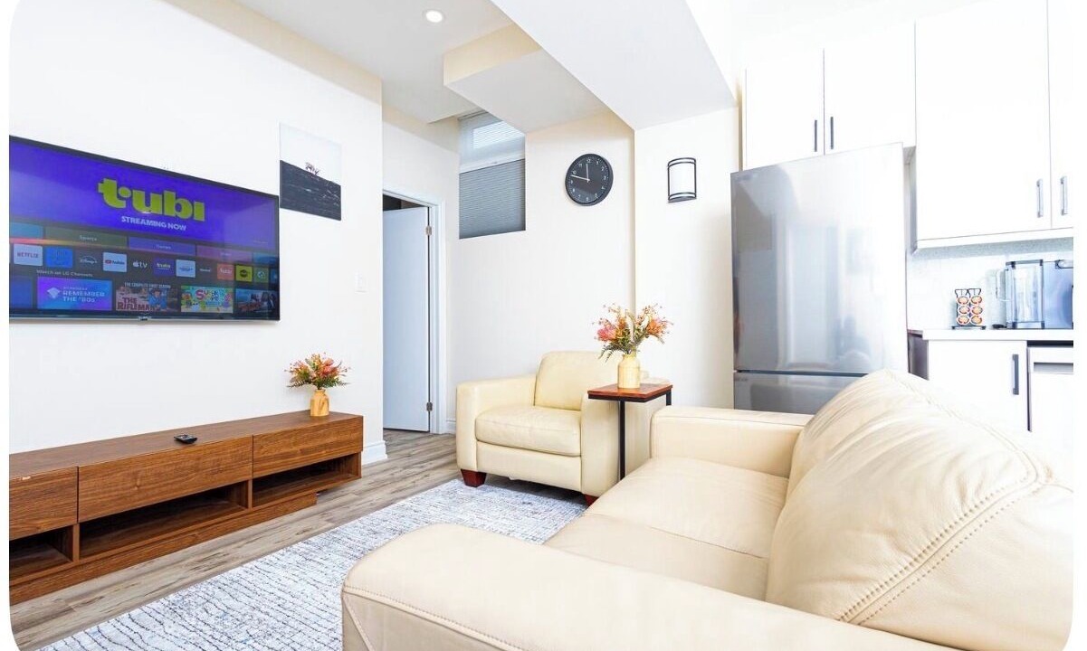 Photo of Livingroom in New Tecumseth