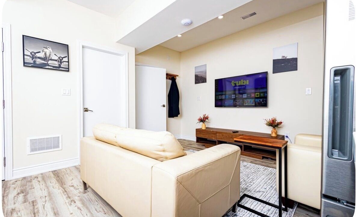 Photo of Livingroom in New Tecumseth