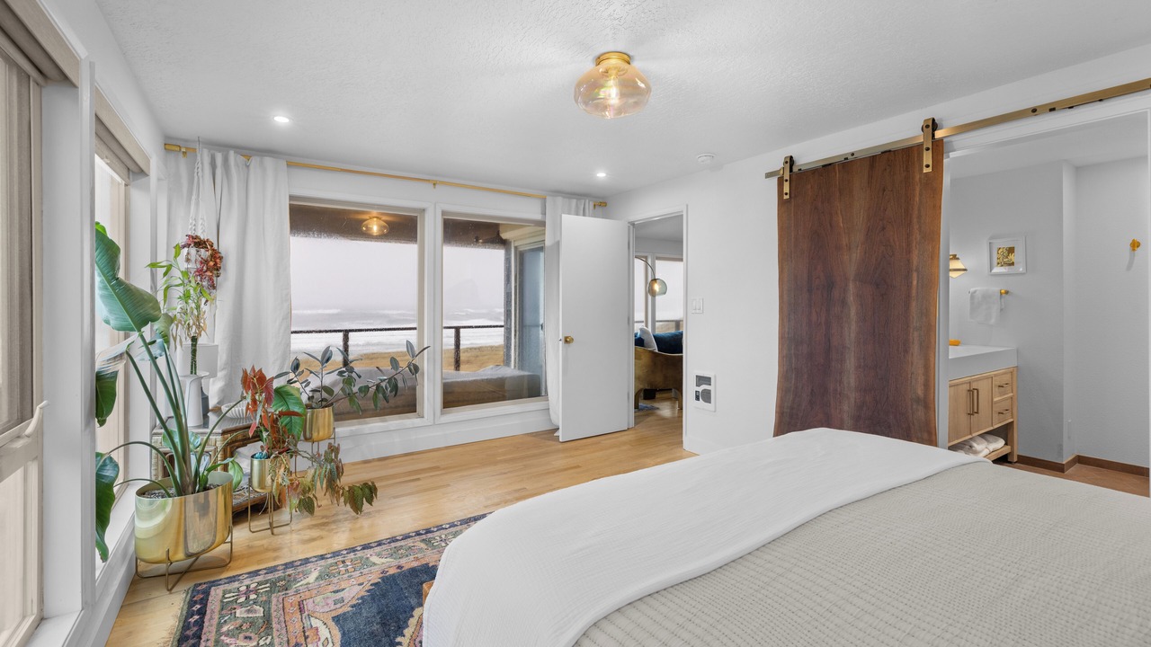 Photo of Bedroom in Pacific City