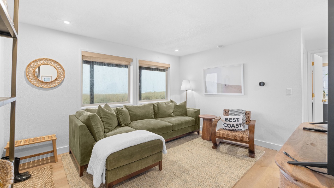 Photo of Livingroom in Pacific City