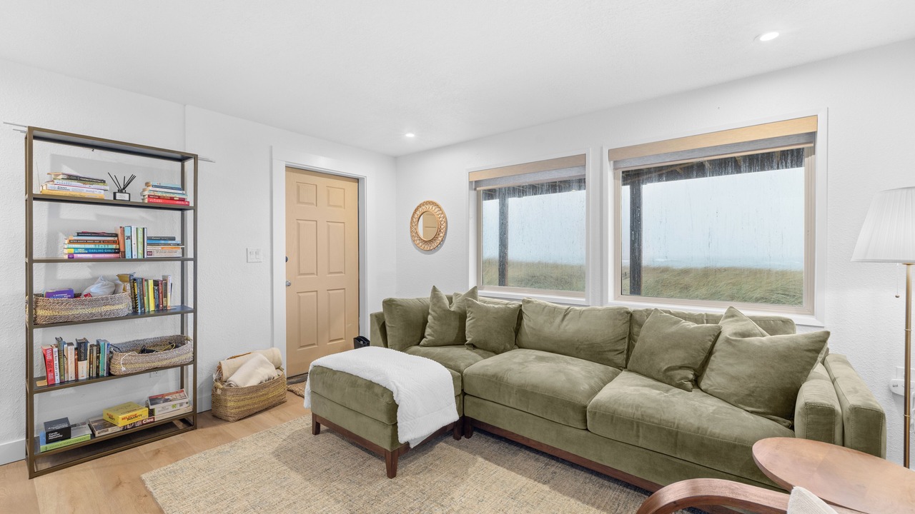 Photo of Livingroom in Pacific City