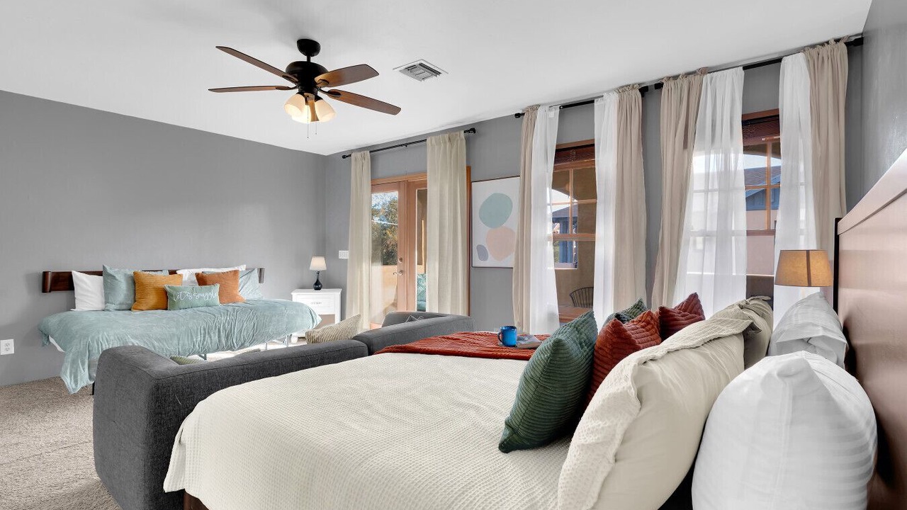 Photo of Bedroom in West University